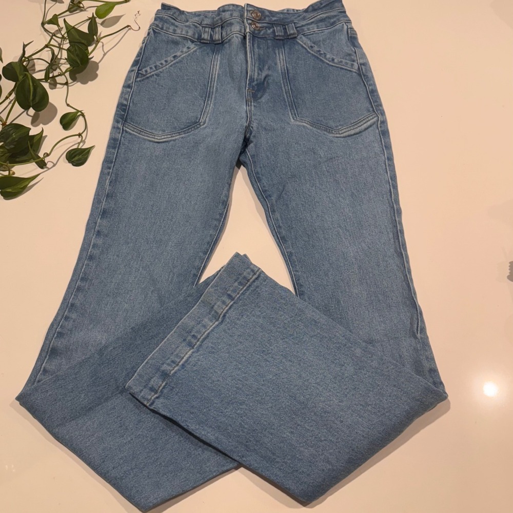 FRAME Caye High Rise Wide Leg Flare Jeans 28 Light Wash Patch Pocket NWOT‎